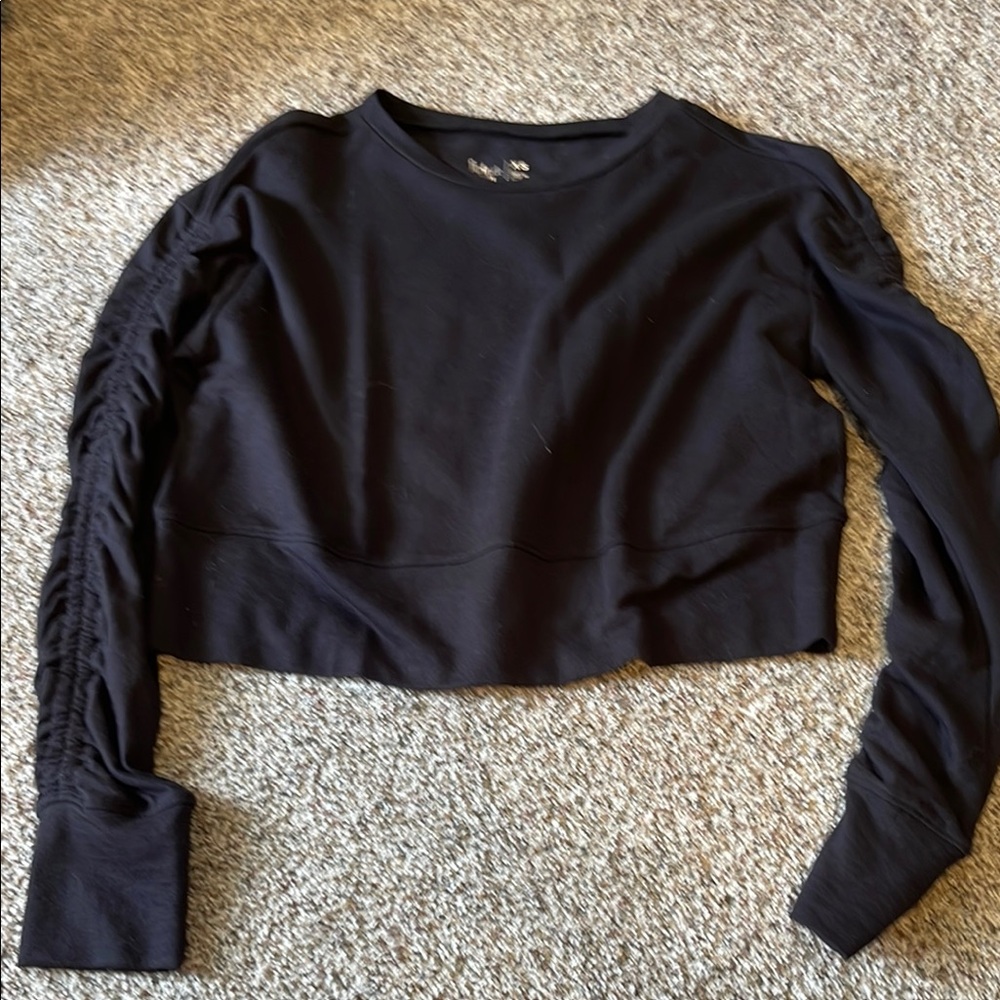 Black Ruched Sleeve Crop Top